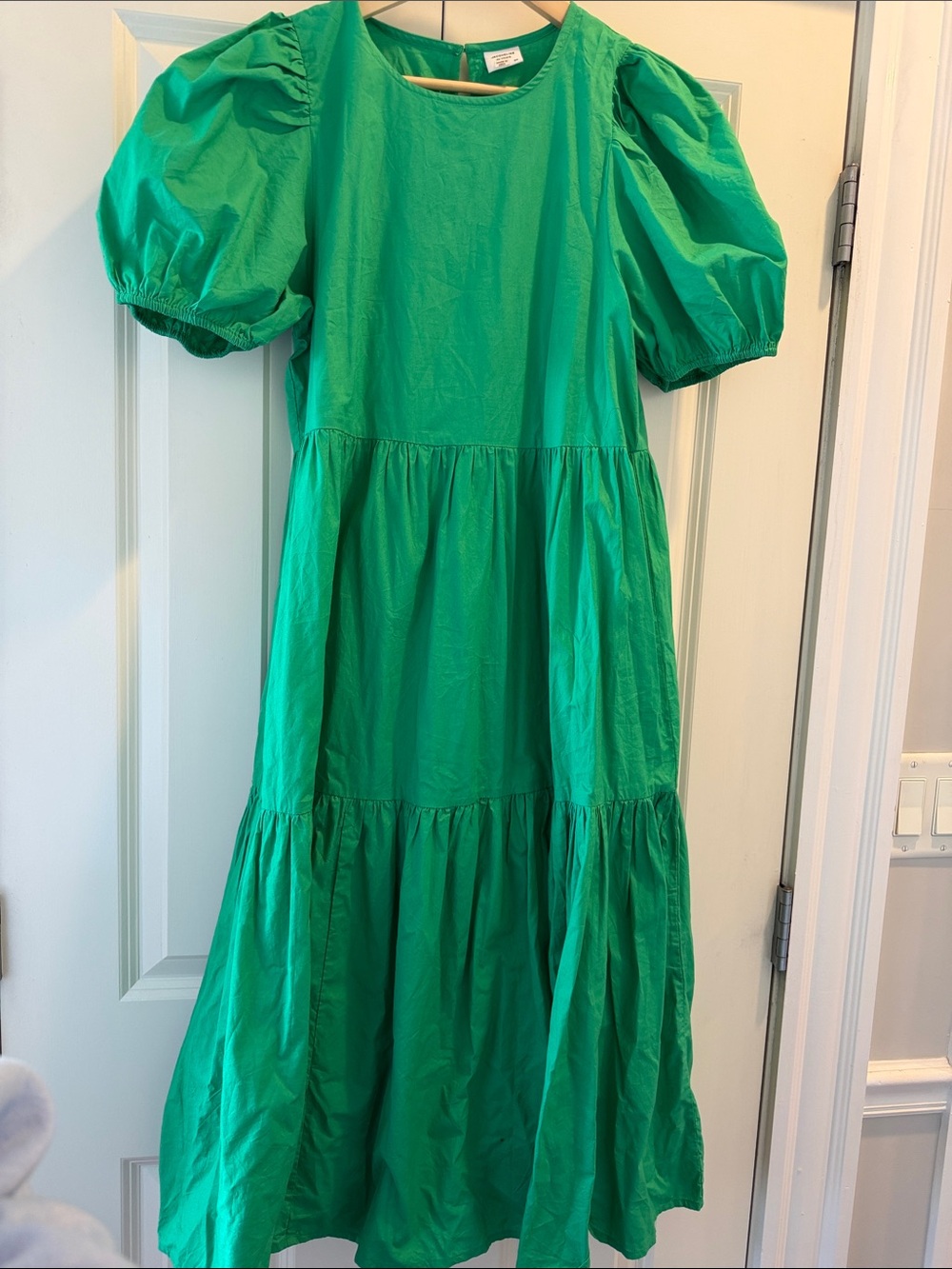 Women's Green Puff-Sleeve Tiered Casual Dress